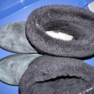 UGG Black Fluffy boots